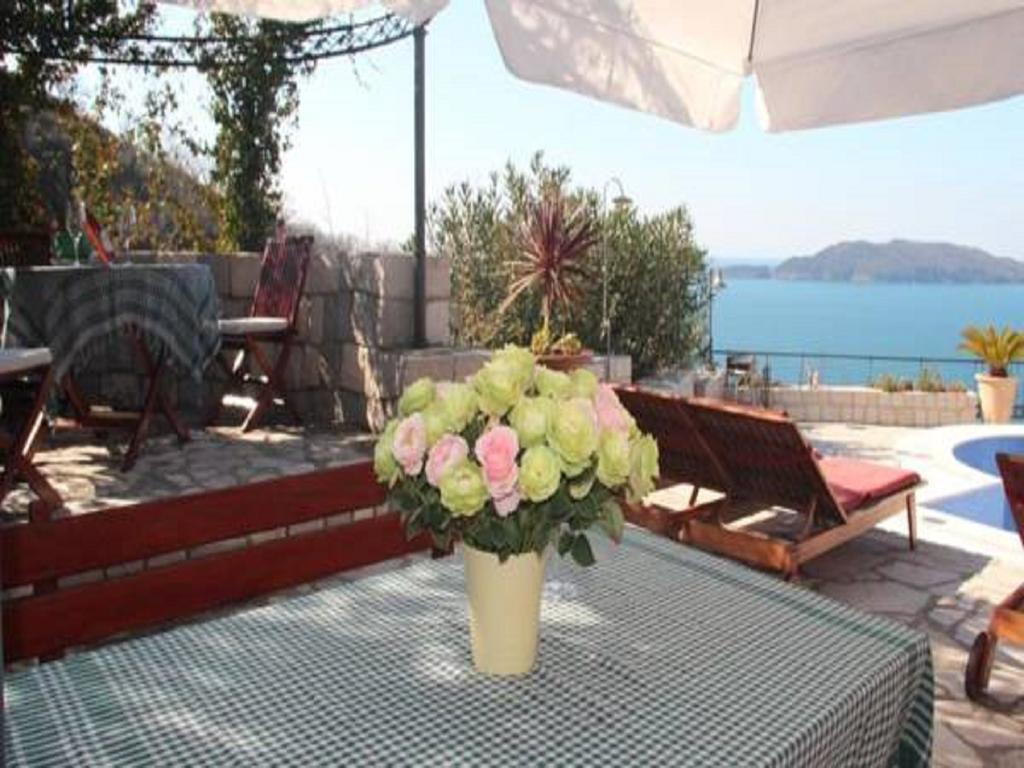 Villa Royal Dream Sveti Stefan Exterior photo