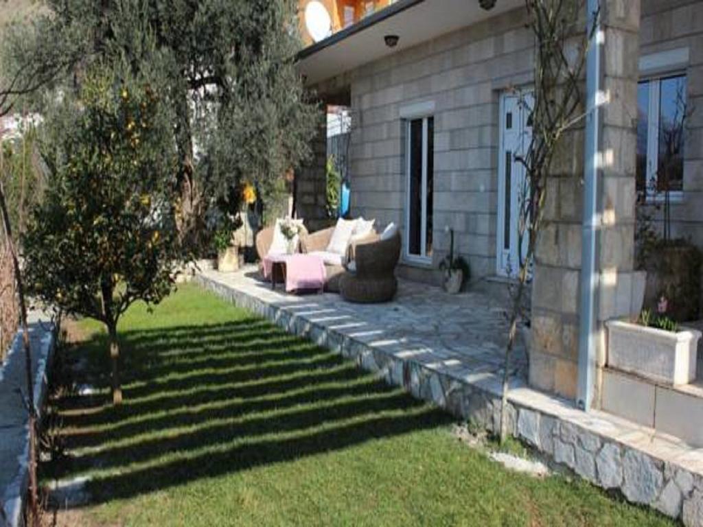 Villa Royal Dream Sveti Stefan Exterior photo