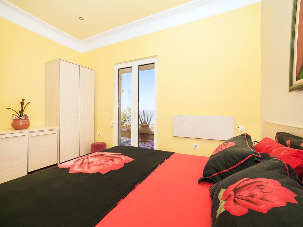 Villa Royal Dream Sveti Stefan Exterior photo